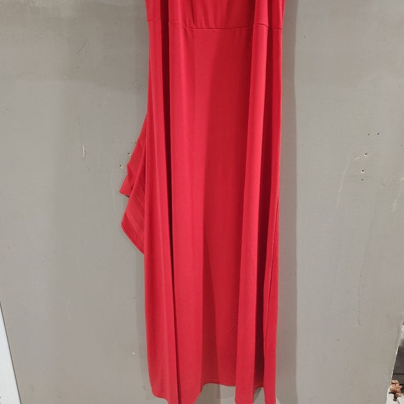 NWT Brooke Shields Timeless Red Maxi Dress Size M - Picture 6 of 6
